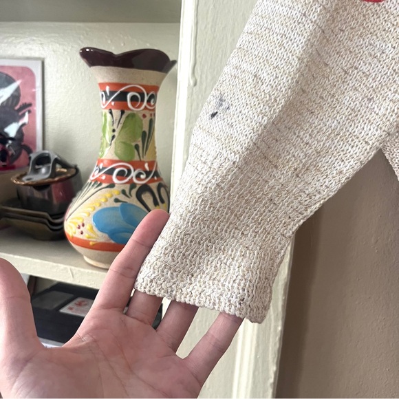 talk of the walk • white & gold metallic floral bat wing top - Picture 8 of 15